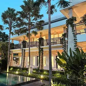 The London Residences Boutique 3*, Чангу Индонезия