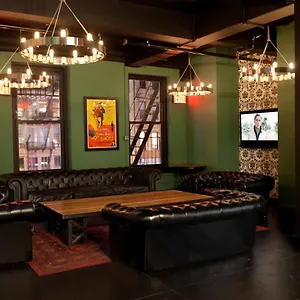 The Bowery House , New York Stati Uniti