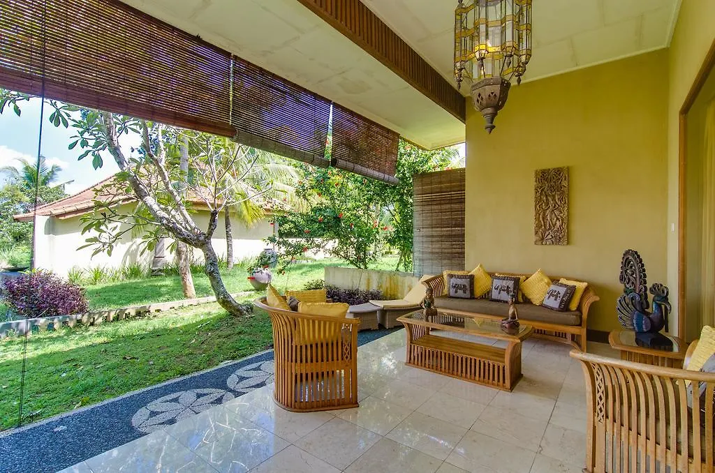 Green Field Hotel And Restaurant Ubud