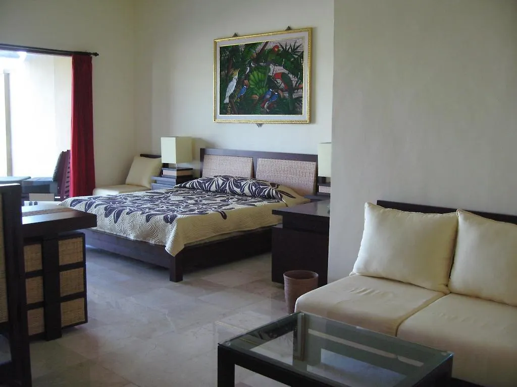Green Field Hotel And Restaurant Ubud  3*, Ubud (Bali)
